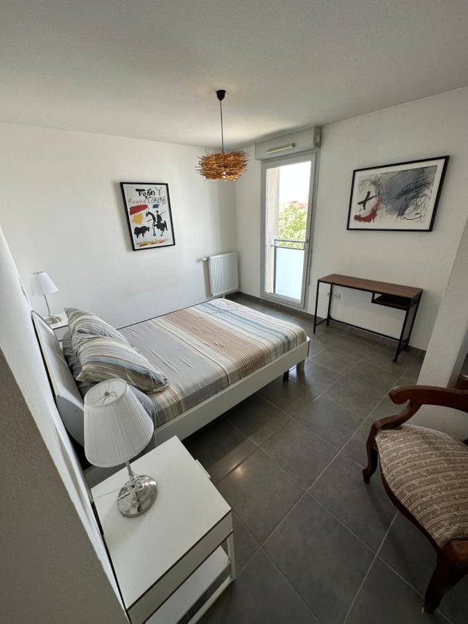 Appartement Coeur Toulousain Avec 2 Chambres Toulouse Exterior foto
